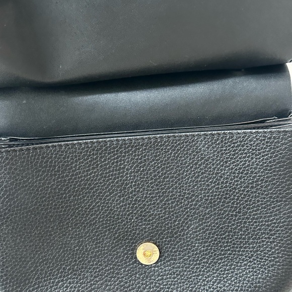 Tory Burch Crossbody - Picture 5 of 7